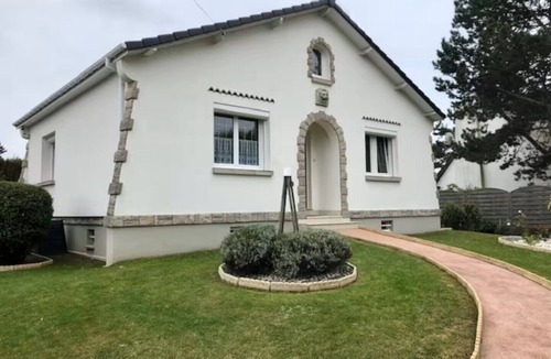 Sainte-Cecile-Plage House | Maison Sainte Cécile near beach and shops, pets welcome