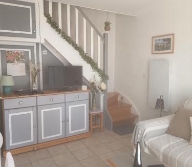 Calvisson Apartment | Maison Salamandre