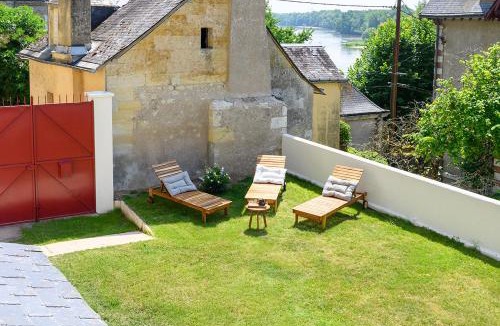 Rochecorbon House | Maison semi-troglodyte entre Loire et châteaux