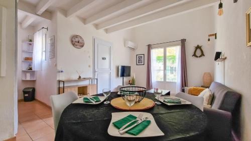 Gallargues-le-Montueux House | Maison Solèna