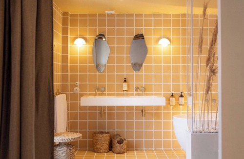 Gares Hotel | Maison Soleil