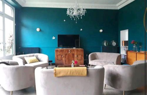 Sainte-Croix House | Maison Sollier