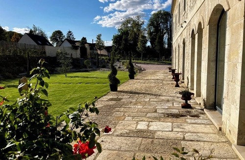 Fresnoy-la-Riviere House | Maison Spacieuse et Élégante, Sauna et Jacuzzi Extérieur