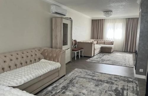 Pontault-Combault House | Maison spacieuse avec terrasse à Pontault-Combault