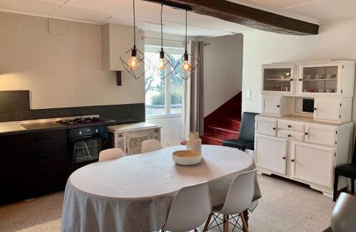 Courtenay House | Maison Spacieuse à Boulieu