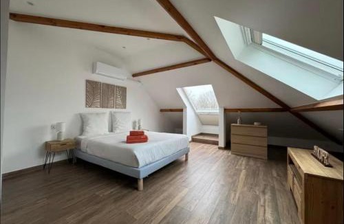 Montevrain Villa | Maison spacieuse avec cour privée a 10 min Disney