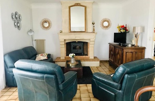 Guitres House | Maison spacieuse avec jardin