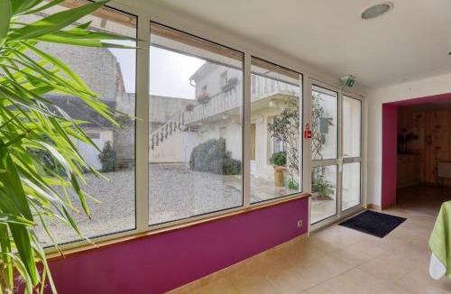 Le Planet House | Maison spacieuse avec jardin près de Le Bouffay