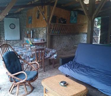 Camarade House | Maison spacieuse à Camarade avec grand jardin pour 15 personnes