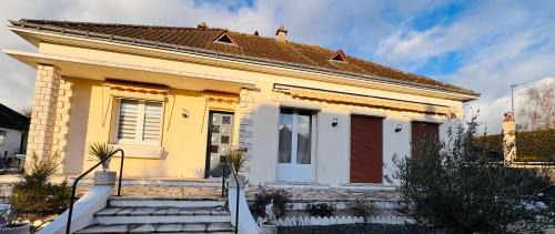 Saint-Epain House | Maison spacieuse pour 6 personnes