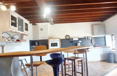 Celles-sur-Durolle House | Maison spacieuse près de Palladuc