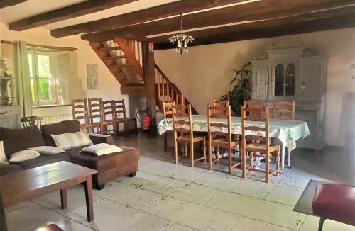 Anche House | Maison spacieuse près du centre équestre
