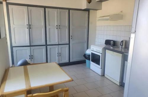 Anche House | Maison spacieuse près du centre équestre