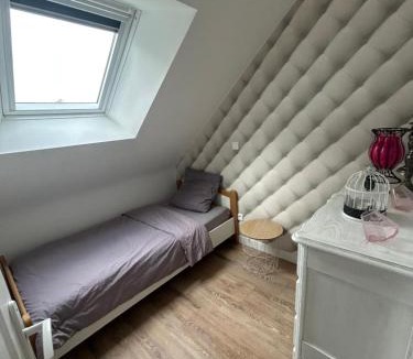 Plesse House | maison spacieuse proche du canal de Nantes à Brest