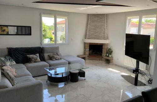 Albi Apartment | Maison spacieuse très calme, Albi centre
