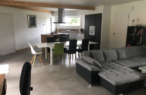 Locmine House | Maison Structure Bois à 30 Mins DES Plages