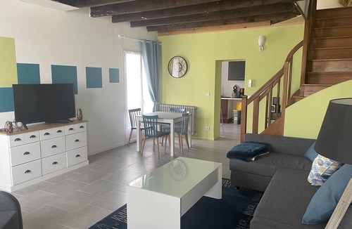 La Riche House | Maison sur la Riche à 5 km de Tours Centre et Proche des Château de Loire