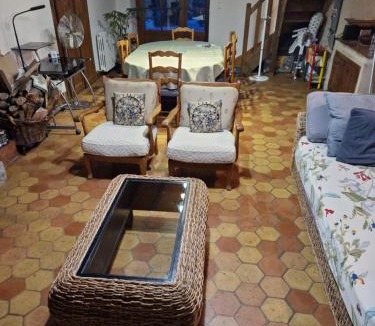 Tournus Apartment | MAISON SYLVAIN