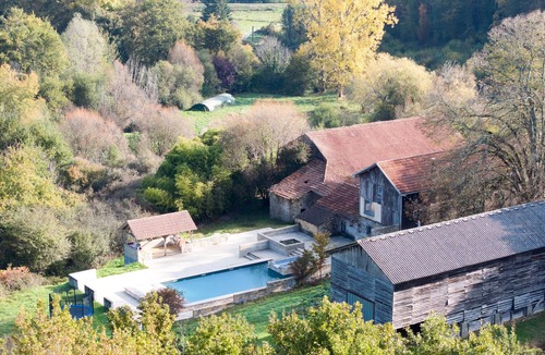 Saint-Cernin-de-lHerm House | Maison Tiny Bwa – Stay in a Peaceful Charming Stone House with Pool and Nature