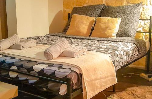 Houilles House | Maison T3 cosy, jardin, bureau & parking privé