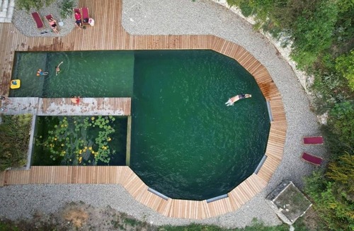 L'Isle-Bouzon Cabin | Maison Terre Cabanes de Fallot/sauna - cold bath/shared natural swimming pool