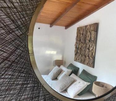 Mondragon Bed & Breakfast | Maison Terre de Lune