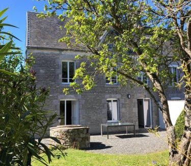 Lingreville House | Maison Tirlibibi