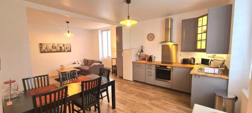 Avilly-Saint-Leonard House | Maison tout confort avec jardin - CHANTILLY, SENLIS, PARC ASTERIX, PARIS CDG