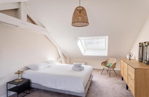 Maurepas House | Maison Trégain - Grand Jardin et Terrasse