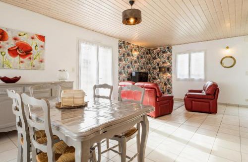 Villeneuve-en-Retz House | Maison traditionnelle, proche plages, WIFI, jardin - FR-1-306-1319