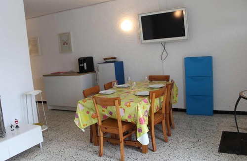 Port-la-Nouvelle House | Maison traversante climatisée, 200m de la plage, 2 terrasses, 2 chambres, 6 couchages - FR-1-229C-7