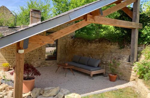 Deneze-sous-Doue House | Maison troglodyte La Hulotte