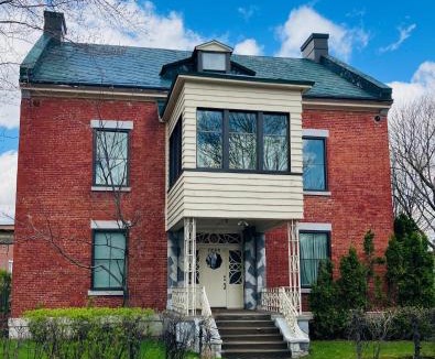 Centre-Ville Apartment | Maison TURCOT