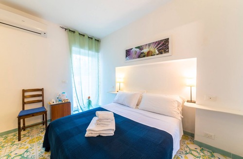 Ischia Porto Bed & Breakfast | Maison Twentyfive
