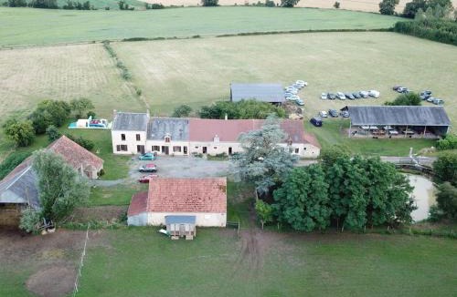 Etrechet House | Maison typique en Berry avec fibre et cour privée - FR-1-591-746