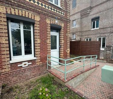 Le Neubourg House | Maison typique