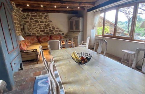 Les Salelles House | Maison Typique Restaurée Dans un Cadre Enchanteur, Piscine et vue Superbe