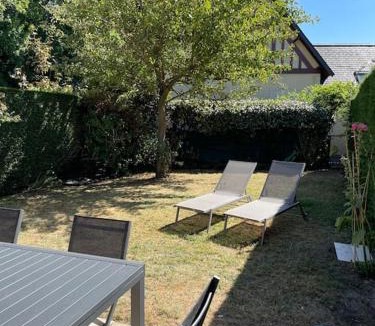 Deauville House | Maison vélo piscine tennis