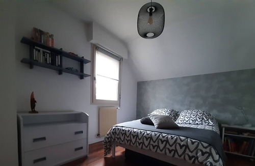 Le Rosais-La Flourie House | Maison V&J