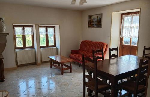 Mont-Saint-Jean House | Maison vacances 4 personnes