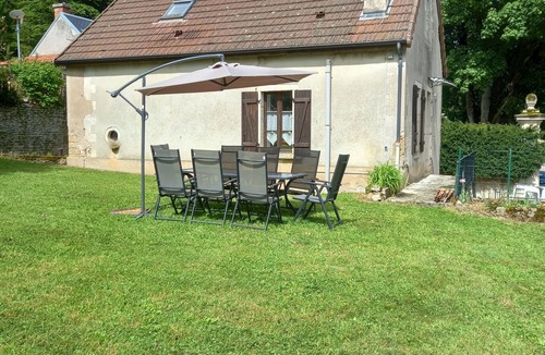 Mont-Saint-Jean House | Maison Vacances 8 Voyageurs