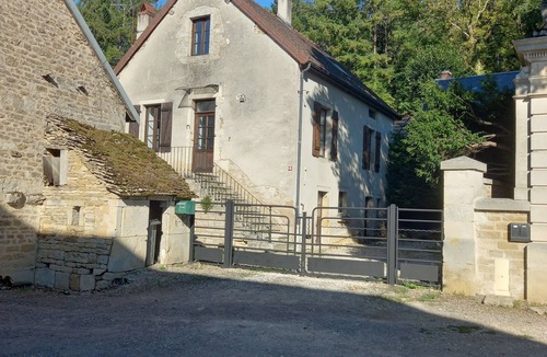 Mont-Saint-Jean House | Maison Vacances 8 Voyageurs