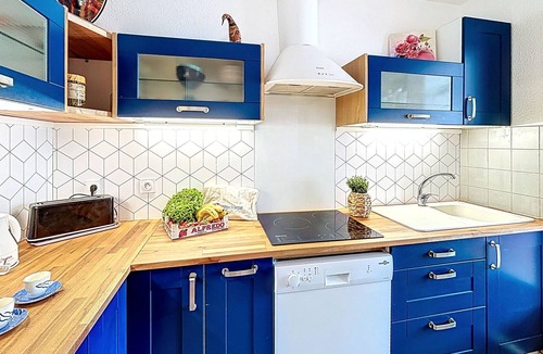 Lunel House | Maison Valoma by Interhome