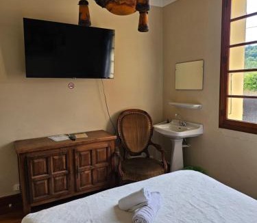 Yenne House | Maison Vaquier 2