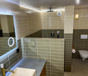 Yenne Apartment | Maison Vaquier appartement