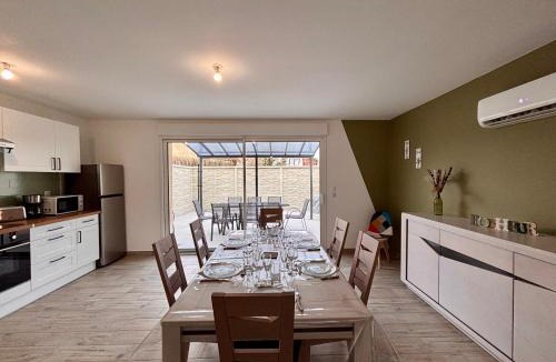 Clermont-Creans House | Maison Verde - Maison moderne cozy avec extérieur