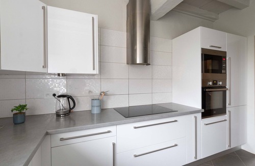 Bresse-sur-Grosne House | Maison Vigneronne