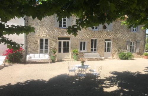 Montlaur House | Maison vigneronne