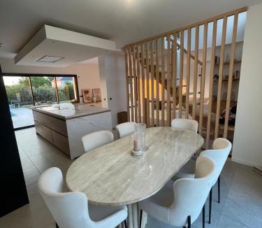 Saint-Mard Villa | Maison villa St mard Paris