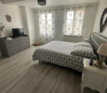 Noyon House | Maison ville centre cathédrale